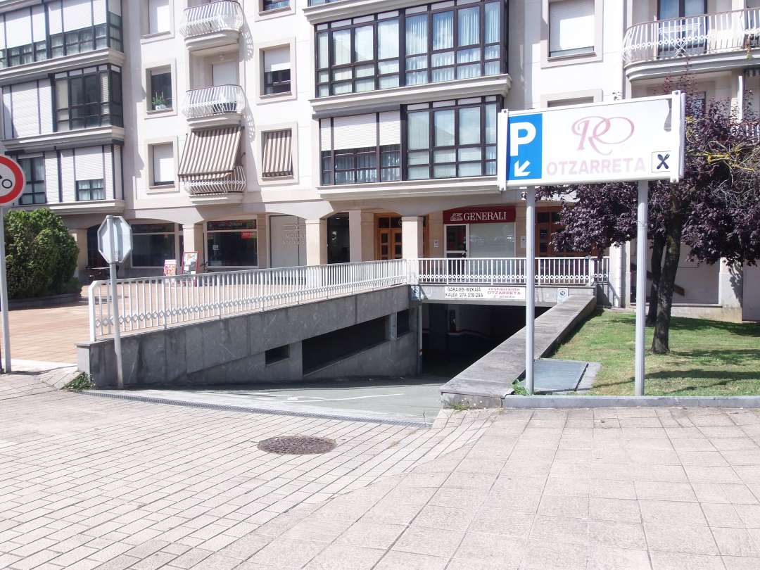 garaje en alquiler en zarautz